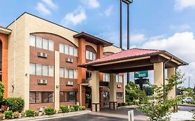 Quality Inn & Suites Southlake